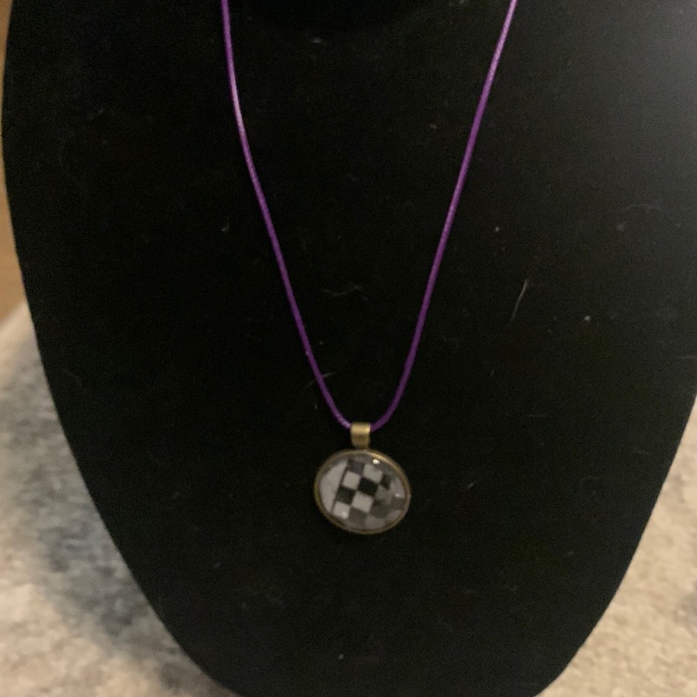 Checkered-Flag Necklace